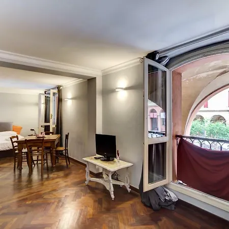 Appartamento Petroni Interno 2 Bologna